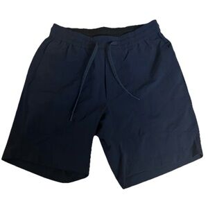Lululemon Bowline Shorts Mens Size Medium Navy Blue Athletic Gym Pockets LM7ARQS